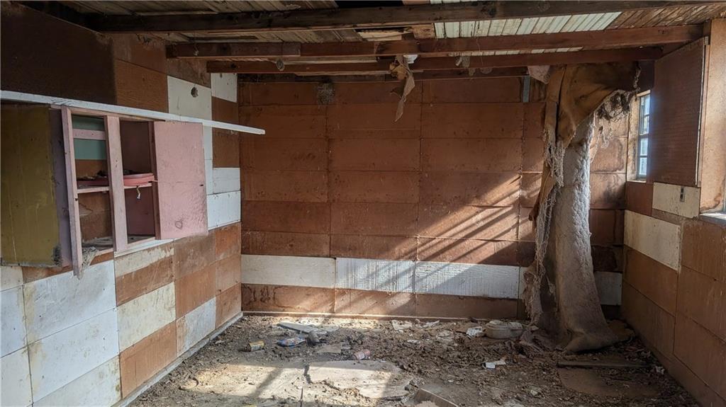 12326 Southwest Delaware Road Colony, KS 66015 - Photo 17 of 20