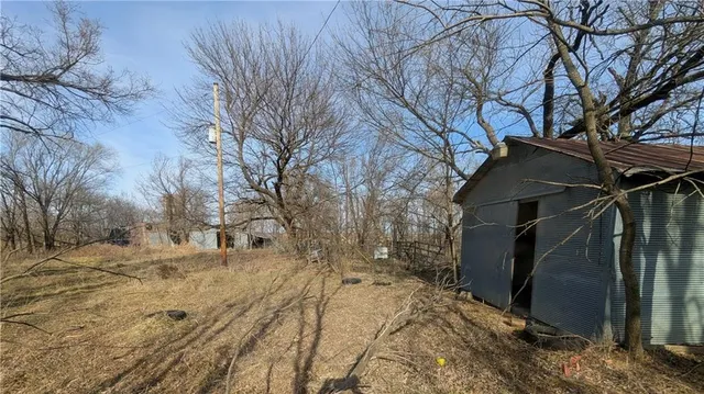 $40,000 | 12326 Southwest Delaware Road, Colony, KS 66015