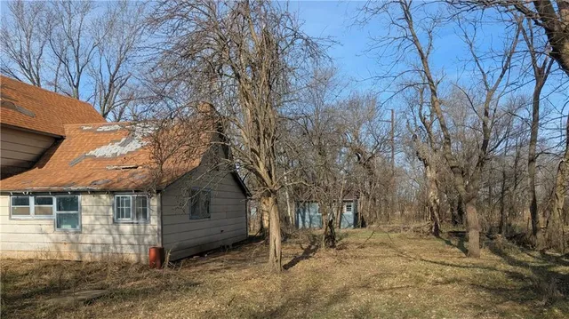 $40,000 | 12326 Southwest Delaware Road, Colony, KS 66015