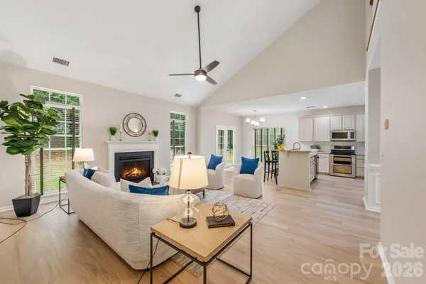 $699,000 | 20307 Southshore Drive, Cornelius, NC 28031