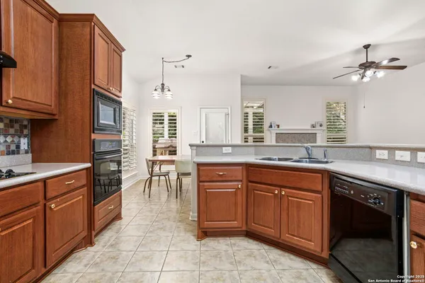$2,500 | 211 Aster Trail, San Antonio, TX 78256