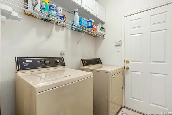 $2,500 | 211 Aster Trail, San Antonio, TX 78256