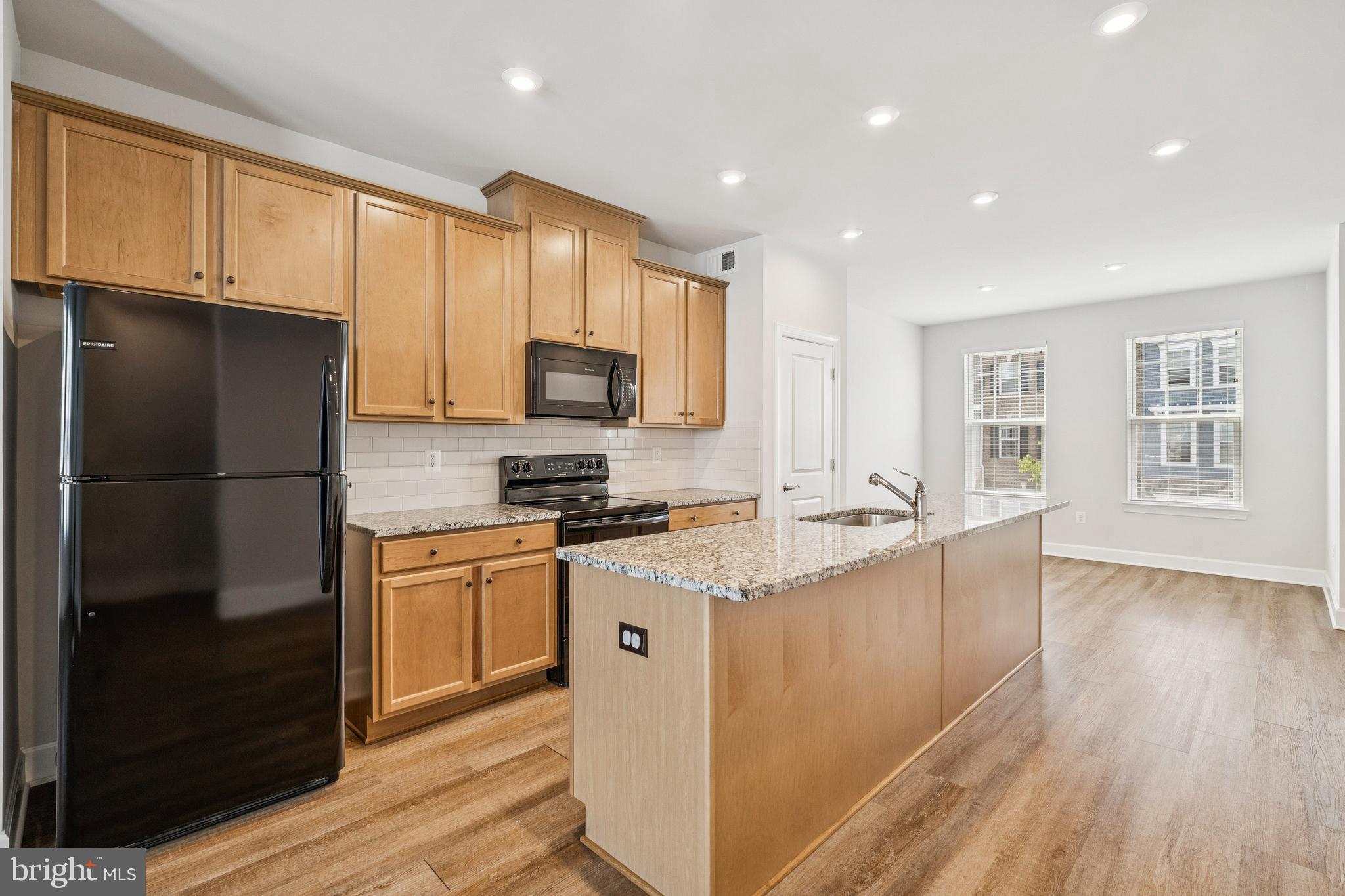 10721 Shadewell Spring Way Manassas, VA 20112 - Photo 13 of 40