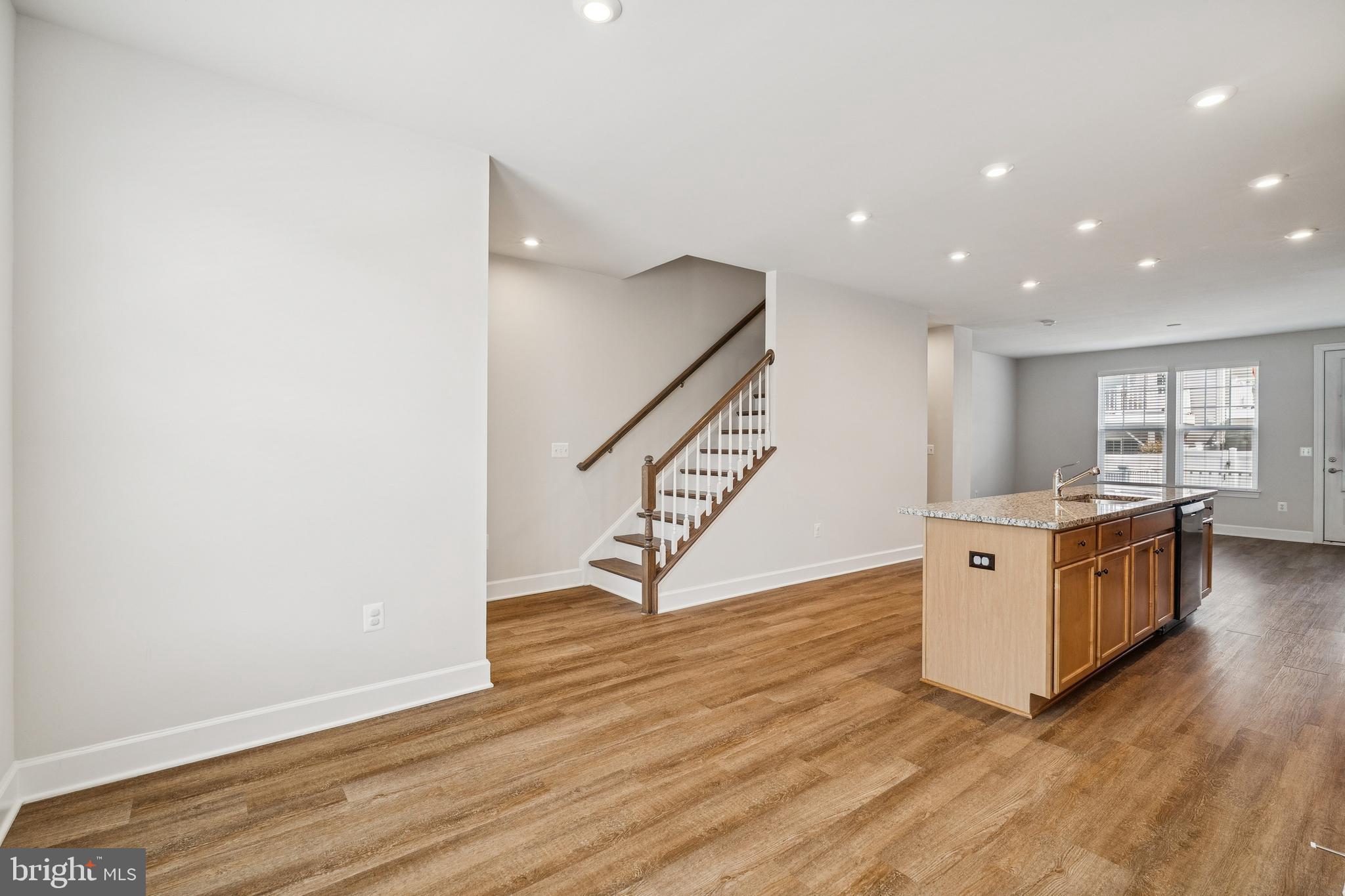 10721 Shadewell Spring Way Manassas, VA 20112 - Photo 18 of 40