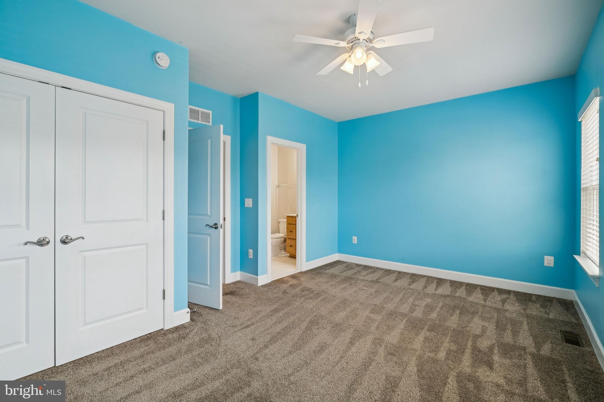 10721 Shadewell Spring Way Manassas, VA 20112 - Photo 30 of 40