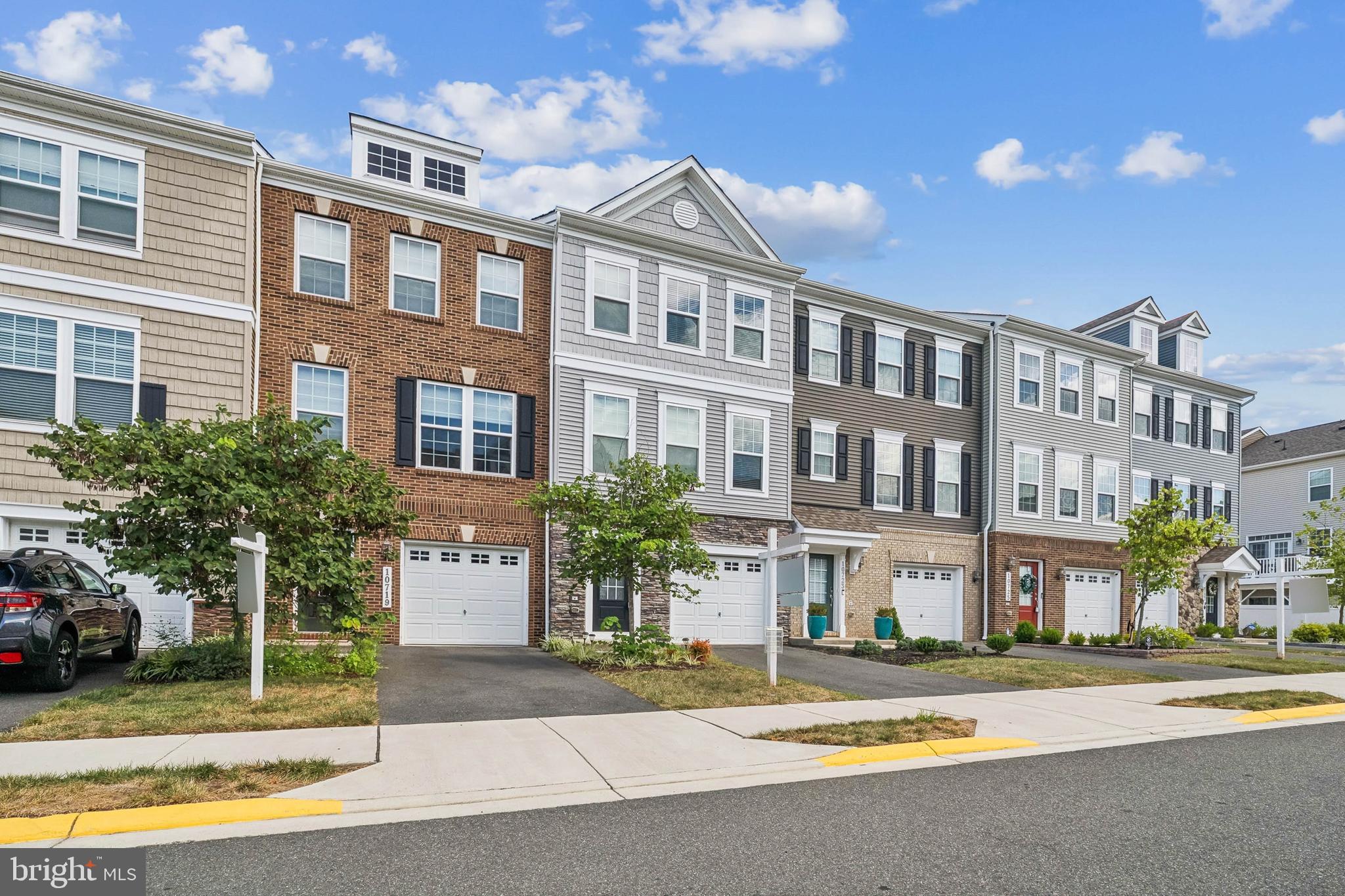 10721 Shadewell Spring Way Manassas, VA 20112 - Photo 3 of 40