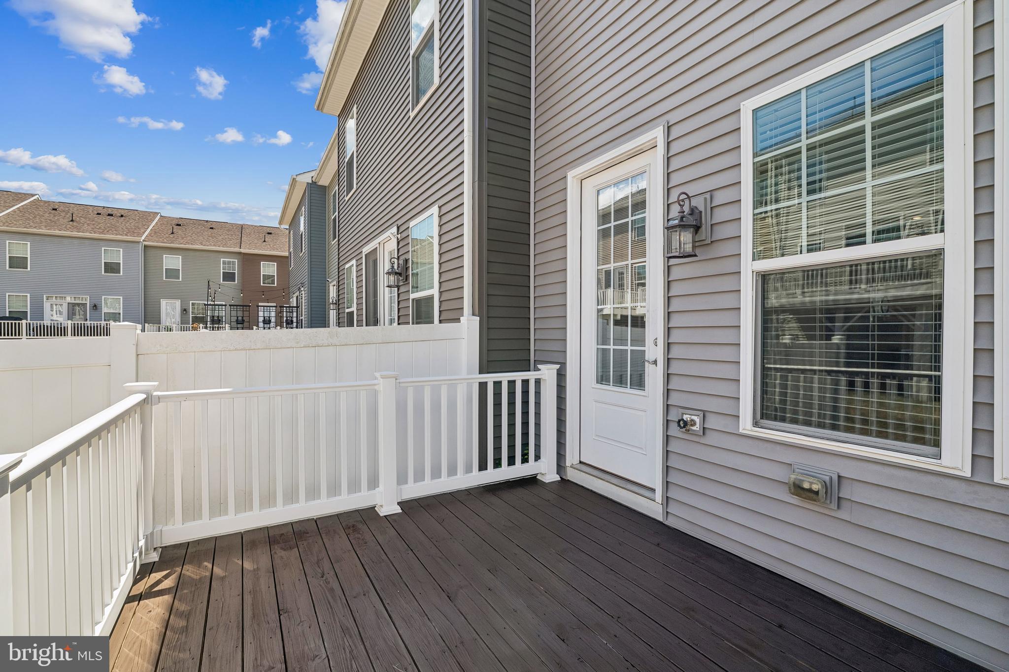 10721 Shadewell Spring Way Manassas, VA 20112 - Photo 35 of 40