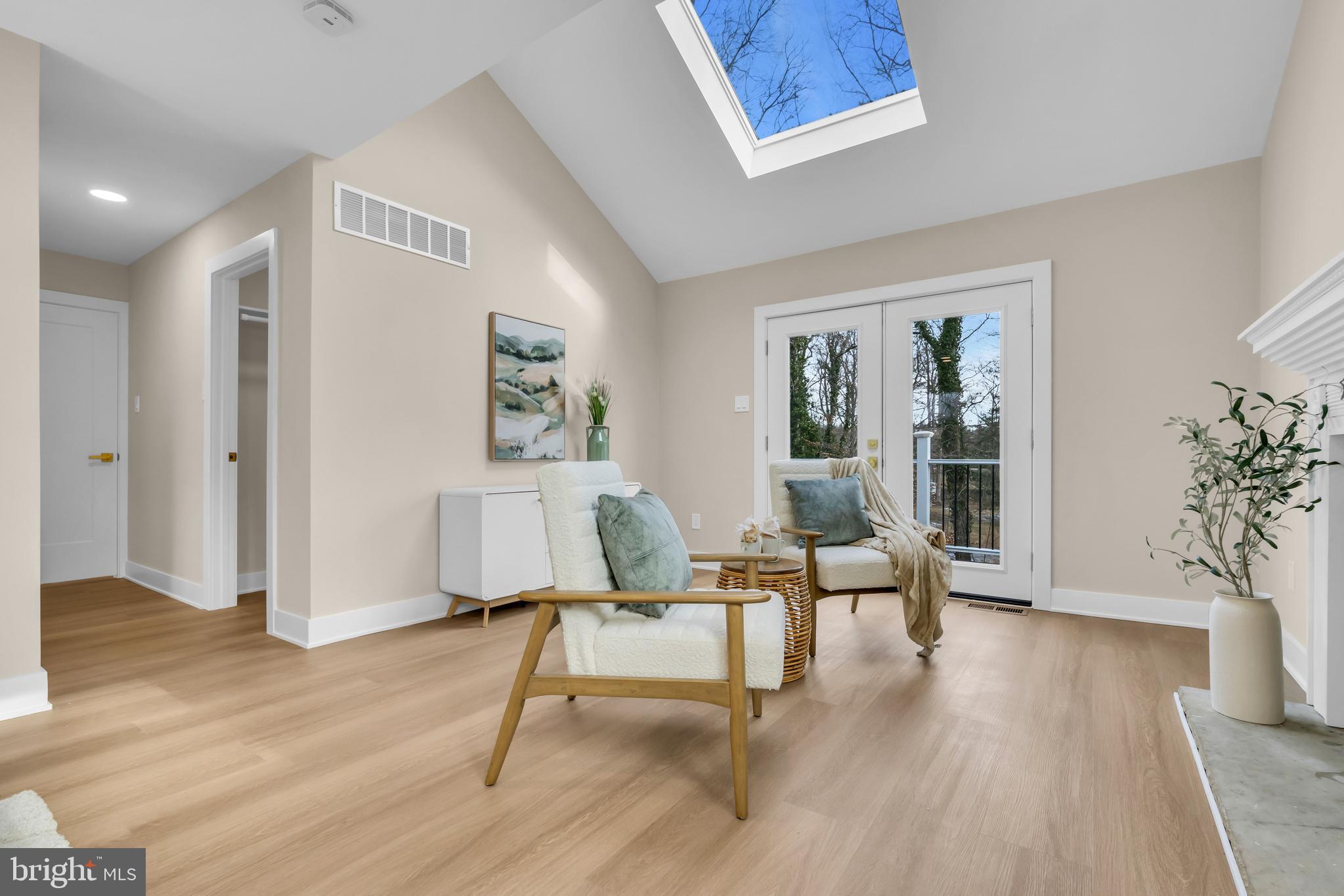 2227 Sand Trap Road Jamison, PA 18929 - Photo 51 of 79 a living room with furniture and wooden floor