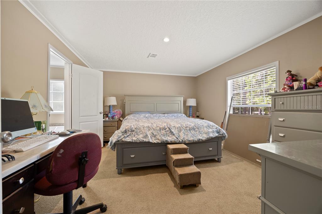 221 Magnolia Road Hawthorne, FL 32640 - Photo 12 of 41