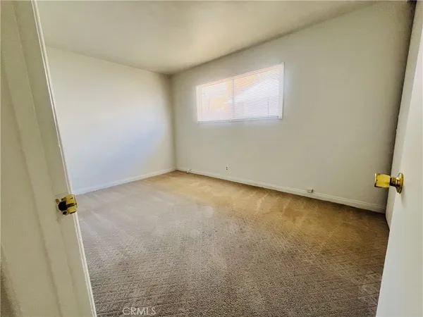 $2,690 | 4824 West 117th Street, Hawthorne, CA 90250