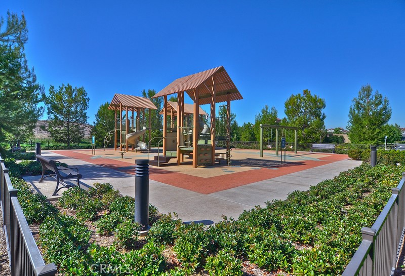 45 Cipresso Irvine, CA 92618 - Photo 26 of 30 a view of a basketball court