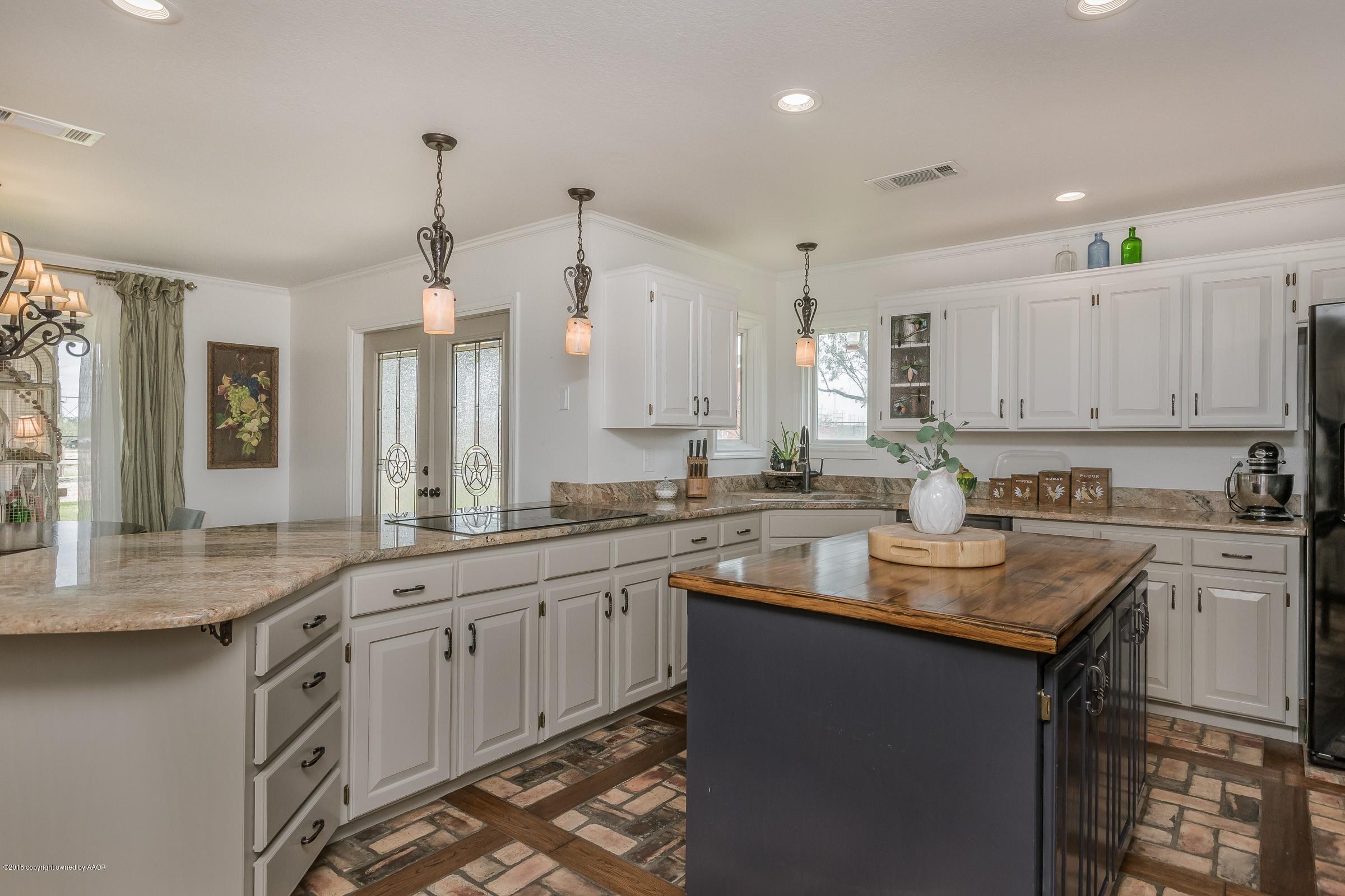 4201 Soncy Road Amarillo, TX 79124 - Photo 10 of 41 010_Kitchen-2