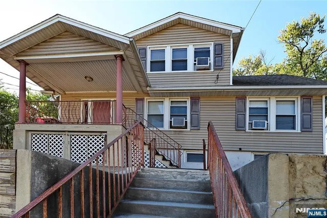 $695,000 | 274 Goffle Road, Hawthorne, NJ 07506