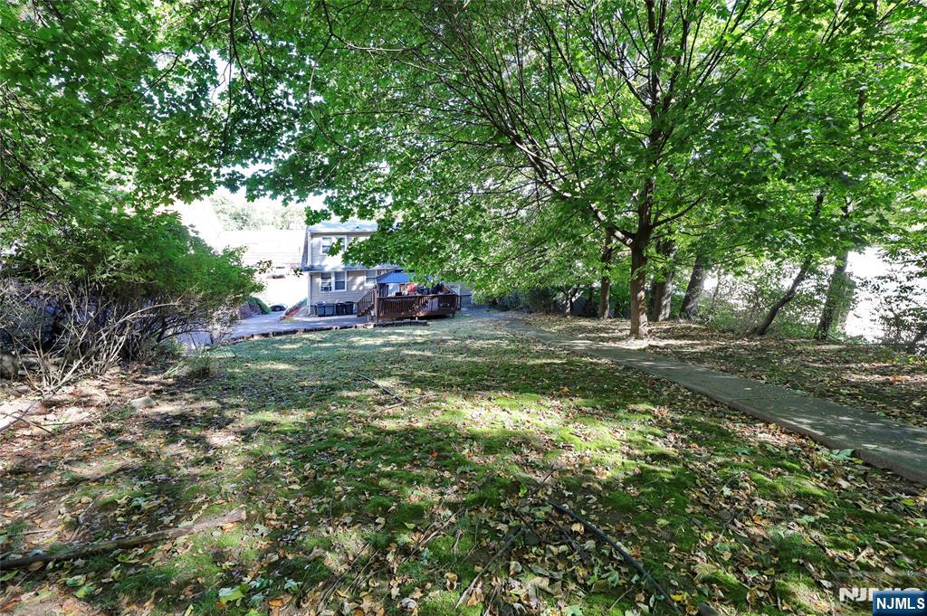 274 Goffle Road Hawthorne, NJ 07506 - Photo 6 of 31