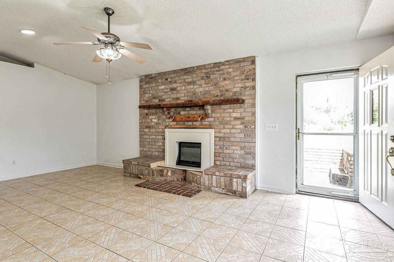 10449 Bernice Road Milton, FL 32583 - Photo 13 of 57 Gallery Image 13
