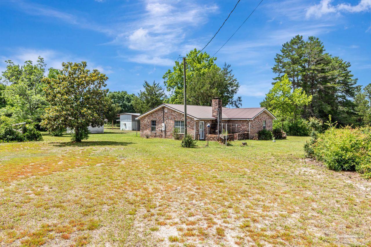 10449 Bernice Road Milton, FL 32583 - Photo 2 of 57 Gallery Image 2