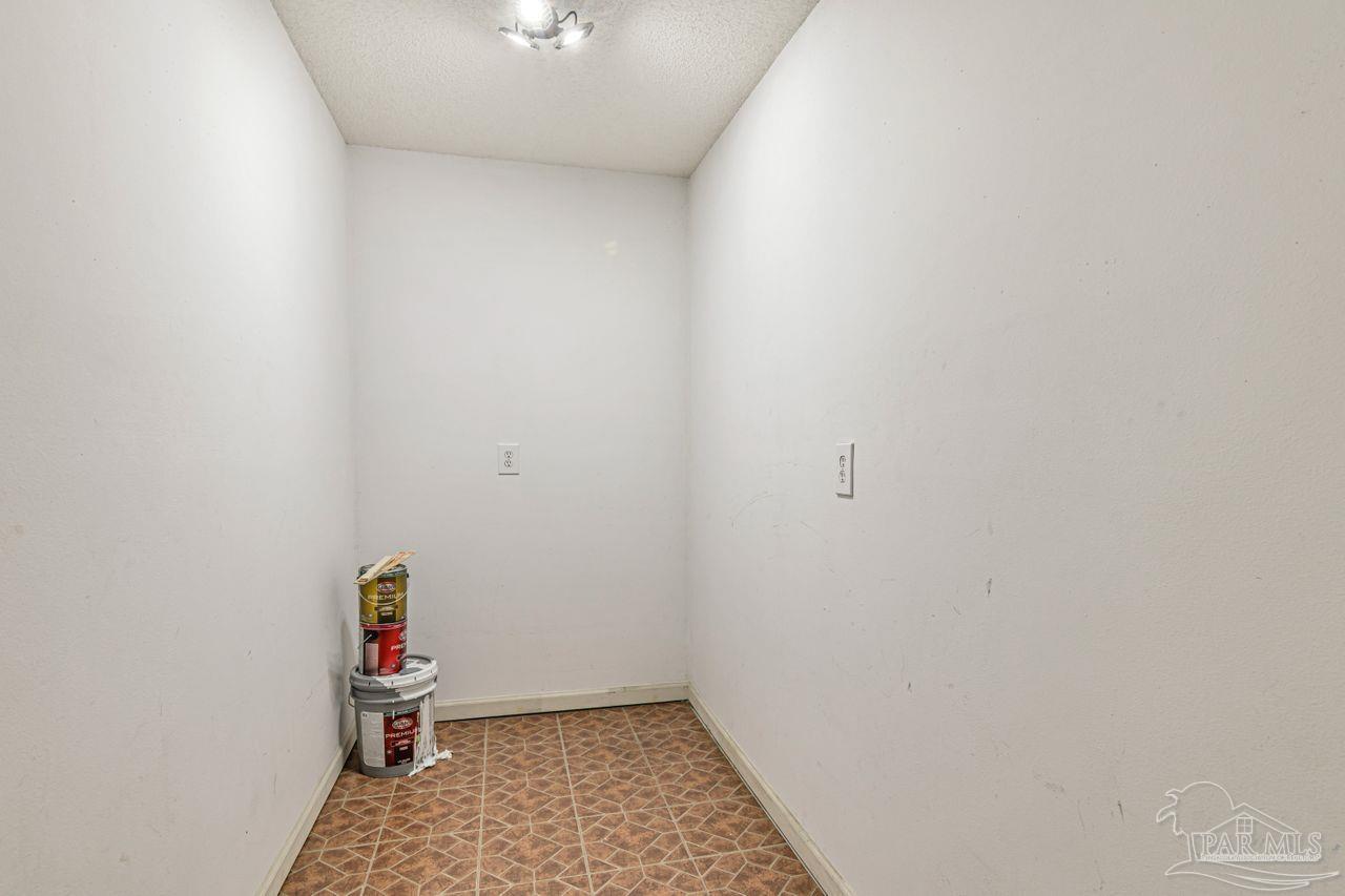 10449 Bernice Road Milton, FL 32583 - Photo 27 of 57 Gallery Image 27