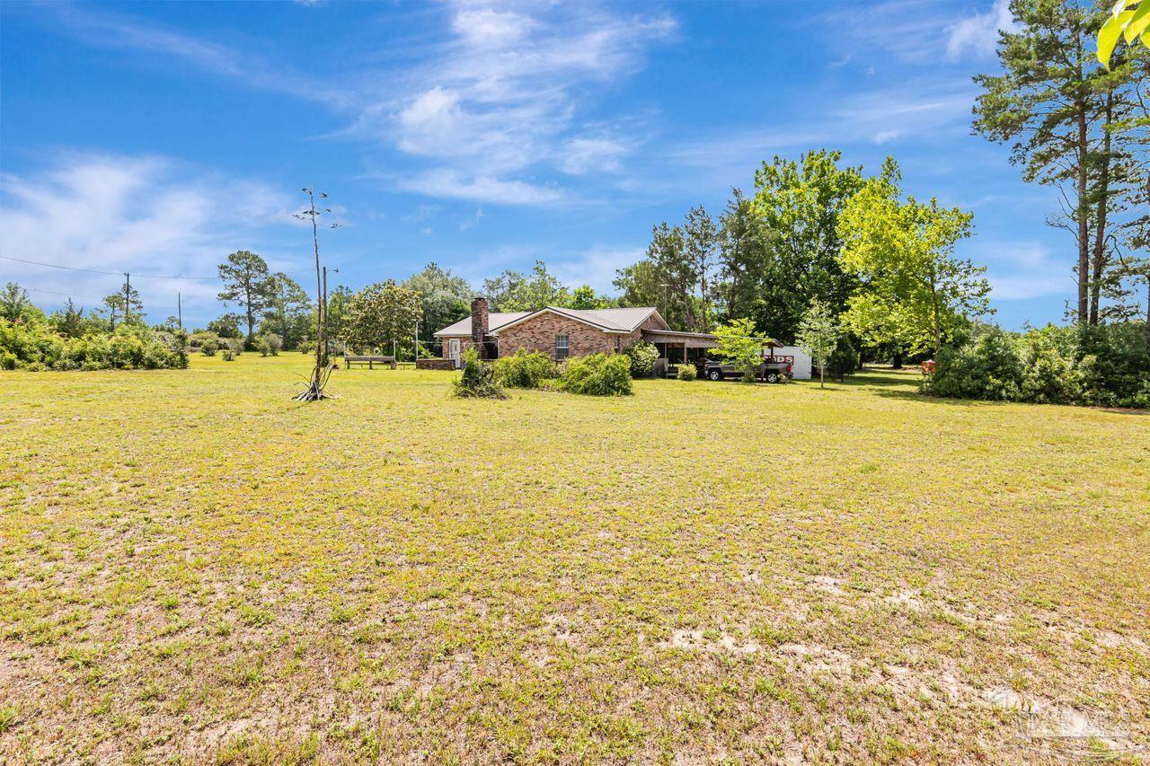 10449 Bernice Road Milton, FL 32583 - Photo 3 of 57 Gallery Image 3