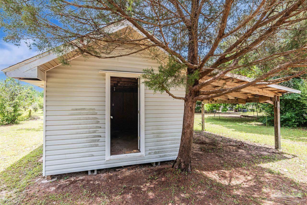 10449 Bernice Road Milton, FL 32583 - Photo 43 of 57 Gallery Image 43