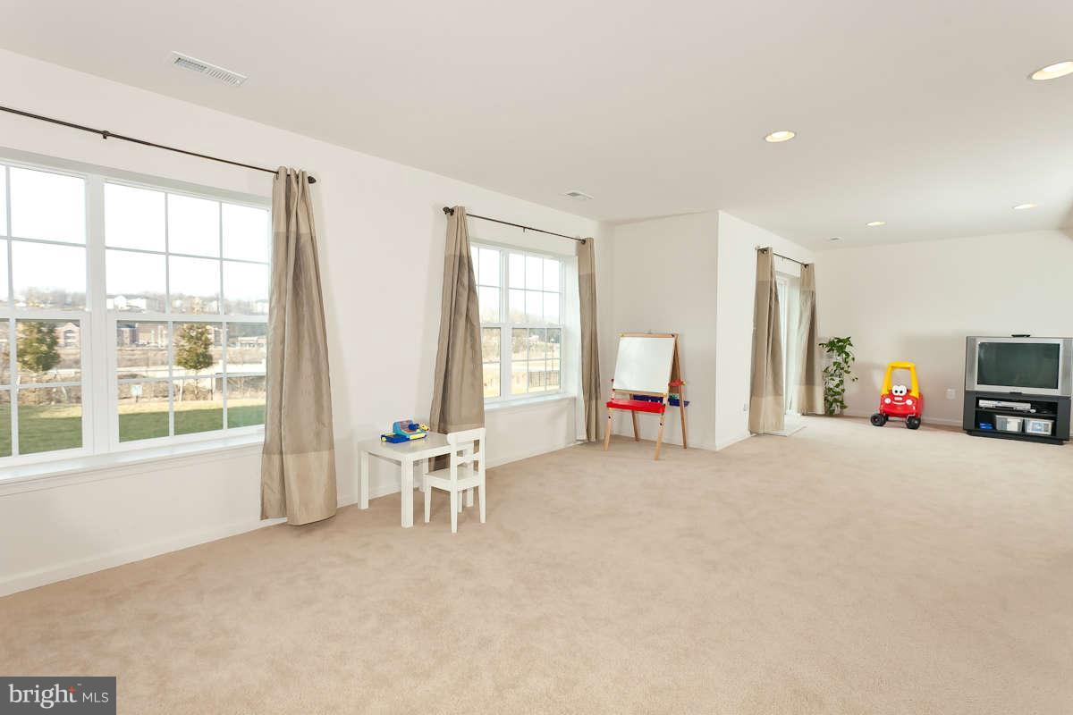 6908 Granite Ridge Court Baltimore, MD 21209 - Photo 22 of 30 Recreation Room