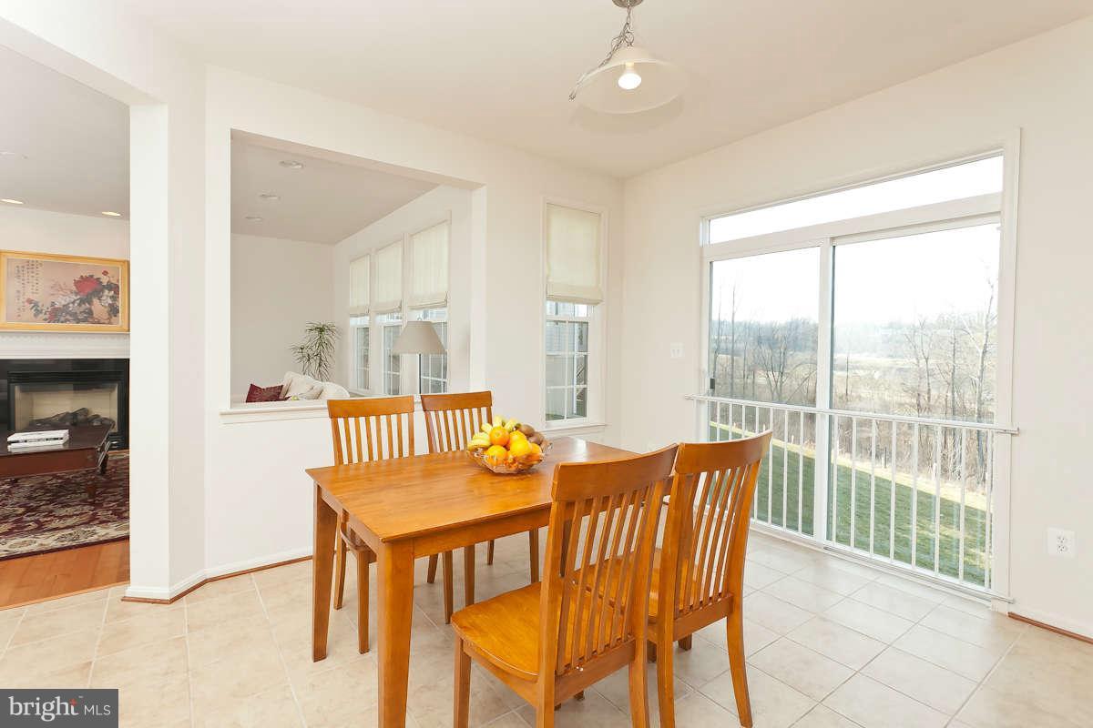 6908 Granite Ridge Court Baltimore, MD 21209 - Photo 5 of 30 Breakfast Area
