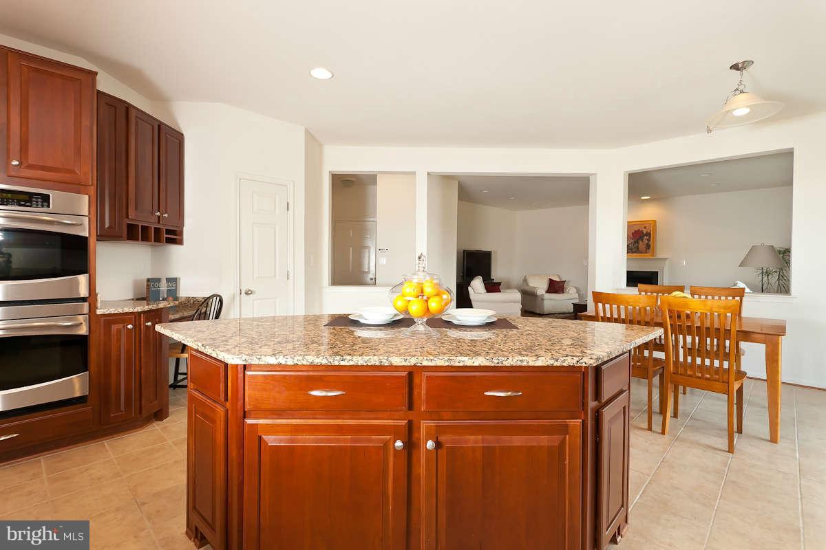 6908 Granite Ridge Court Baltimore, MD 21209 - Photo 7 of 30 Kitchen