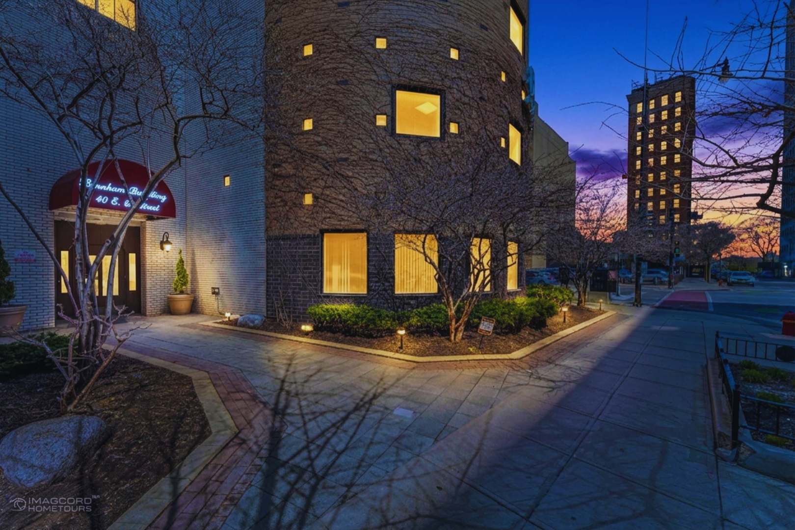 a view of a house with entertaining space