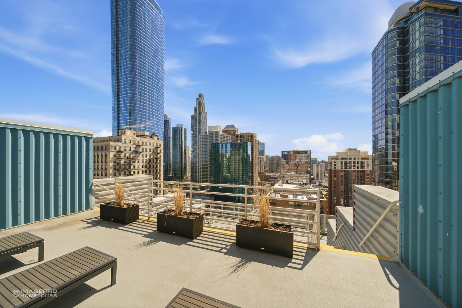 40 East 9th Street, Unit 712 Chicago, IL 60605 - Photo 15 of 26 a view of roof deck with patio