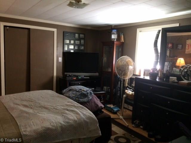 2214 Leonard Road Lexington, NC 27295 - Photo 5 of 6 Gallery Image 5