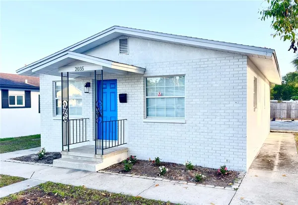 $289,999 | 2035 36th Avenue North, St. Petersburg, FL 33713