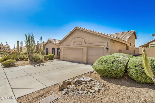 $3,900 | 9560 East Rockwood Drive, Scottsdale, AZ 85255