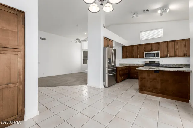 $3,900 | 9560 East Rockwood Drive, Scottsdale, AZ 85255