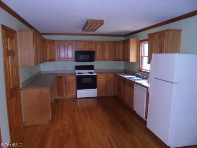 938 Boone Road Elon, NC 27244 - Photo 4 of 16 Gallery Image 4