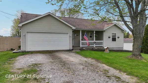 $247,500 | 3022 East Lake Road, Clio, MI 48420