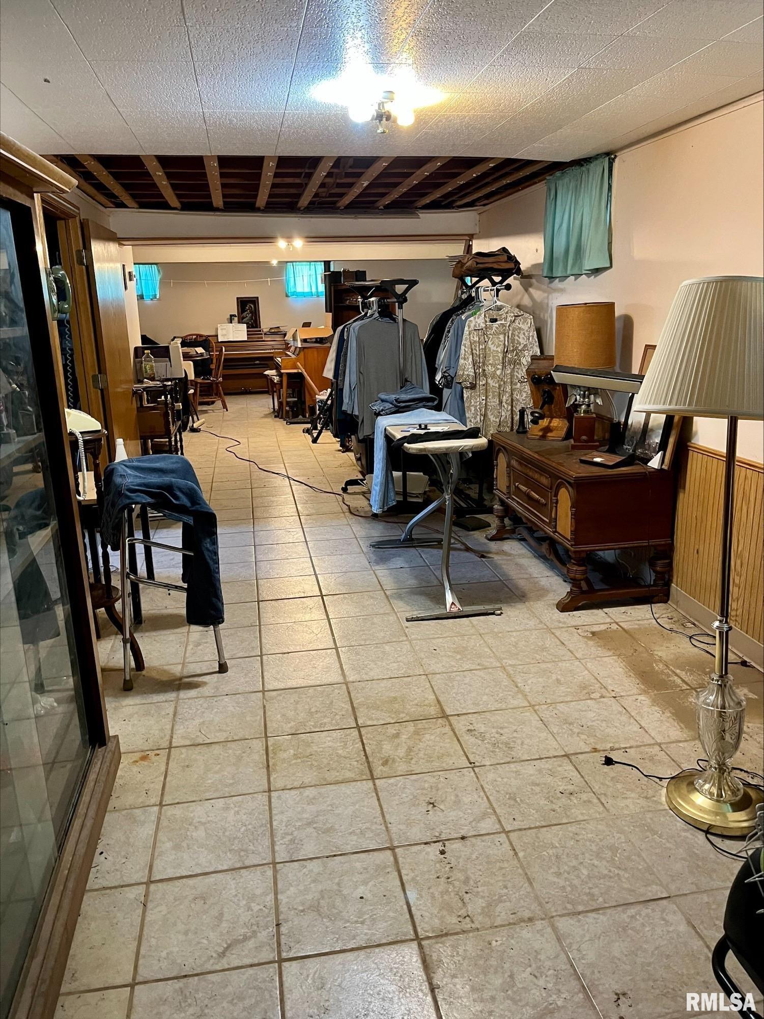 2390 Highway 150 Rio, IL 61472 - Photo 17 of 19