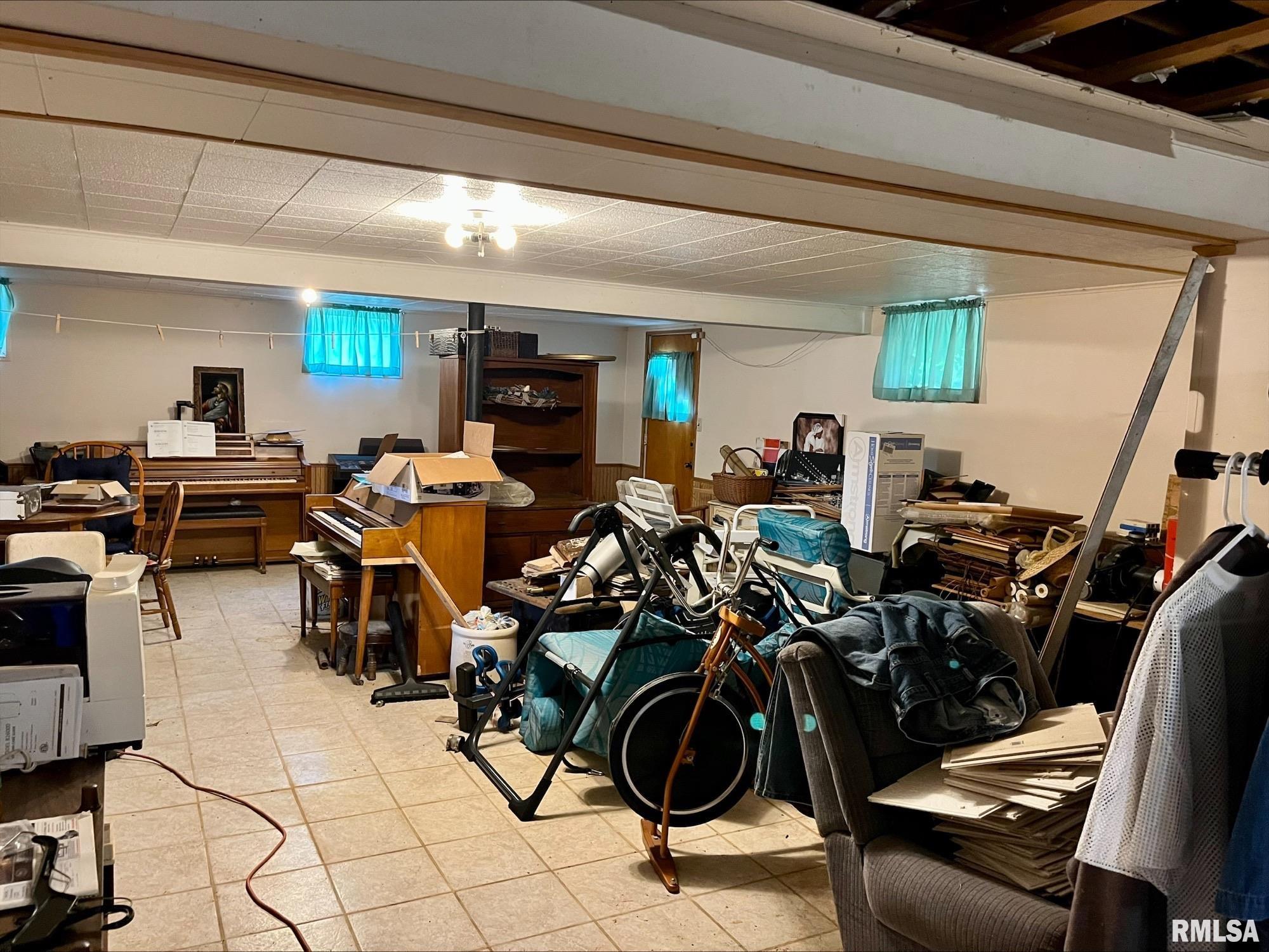 2390 Highway 150 Rio, IL 61472 - Photo 18 of 19