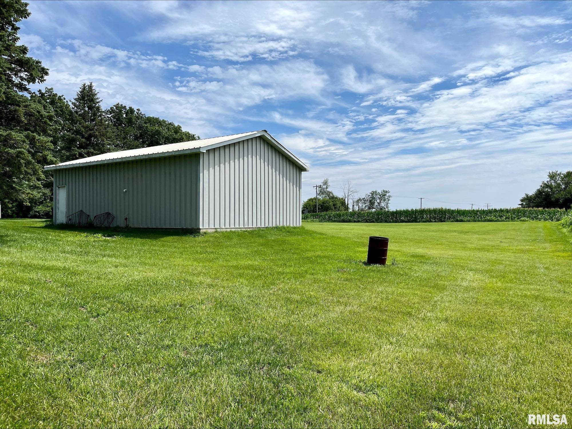 2390 Highway 150 Rio, IL 61472 - Photo 5 of 19