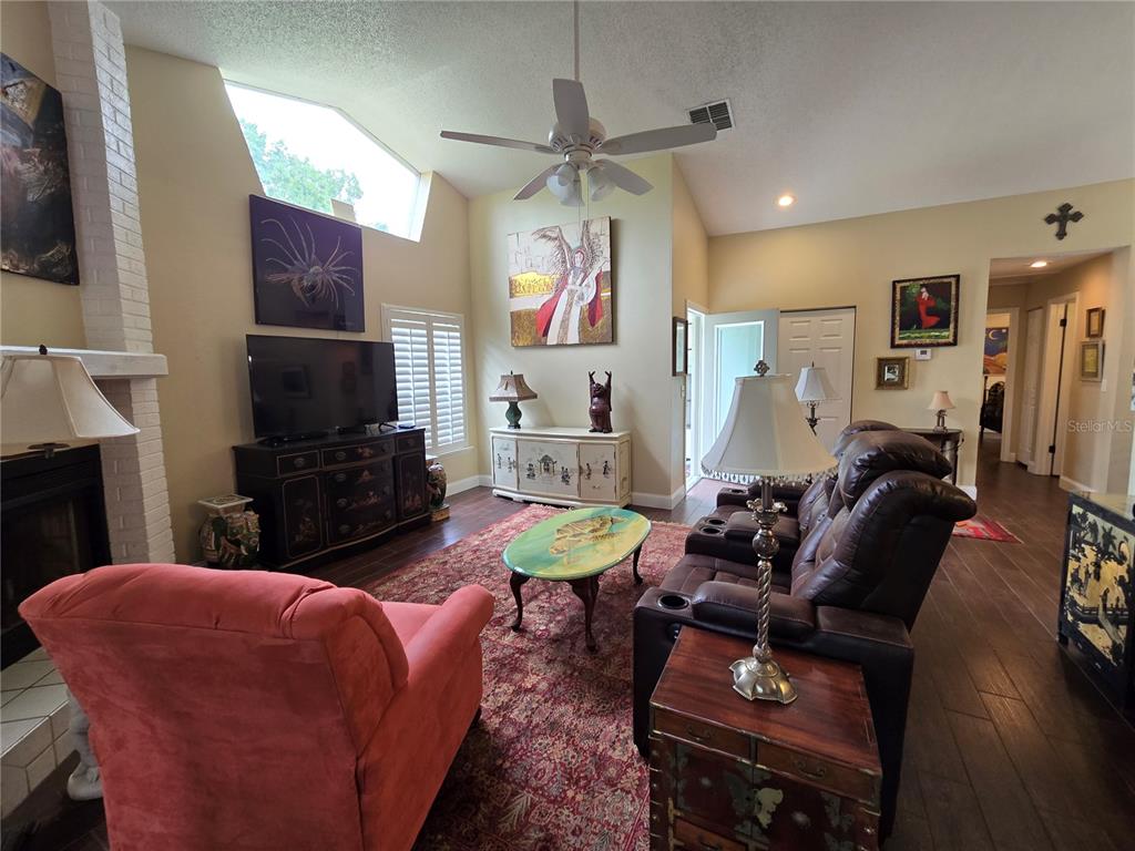 11740 Rolling Pine Lane Port Richey, FL 34668 - Photo 7 of 19