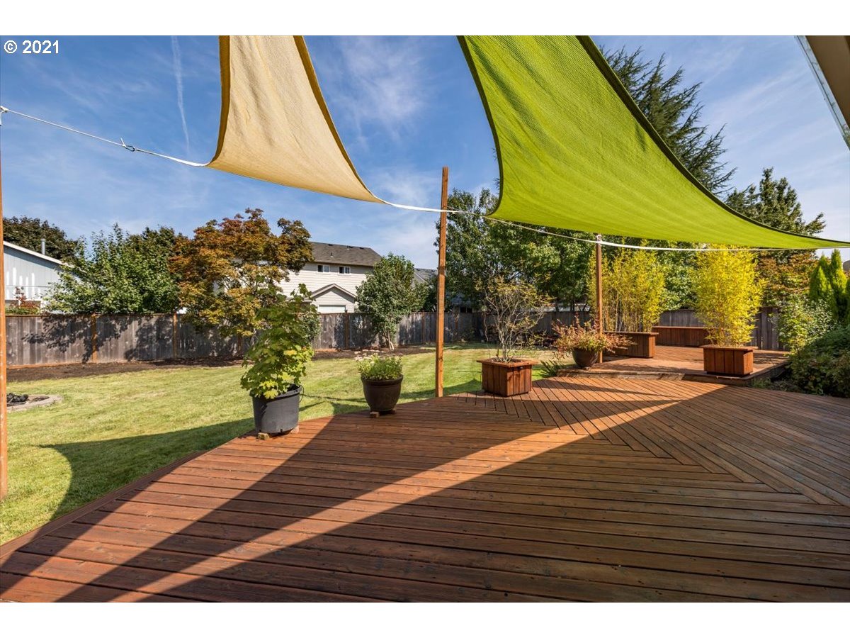 21223 Southwest Rock Road Beaverton, OR 97003 - Photo 25 of 32 Gallery Image 25