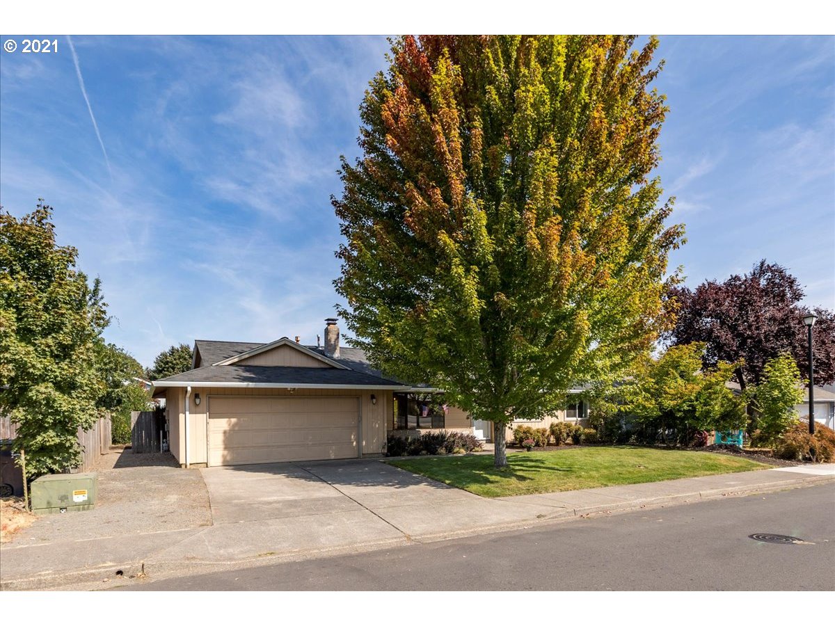 21223 Southwest Rock Road Beaverton, OR 97003 - Photo 31 of 32 Gallery Image 31