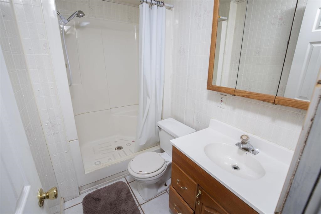 3722 North Tower Beach Road Pinconning, MI 48650 - Photo 19 of 32