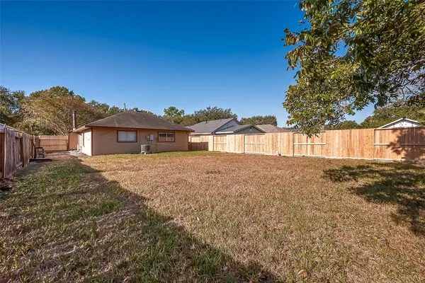 $1,695 | 14018 Blue Falls Drive, Sugar Land, TX 77498