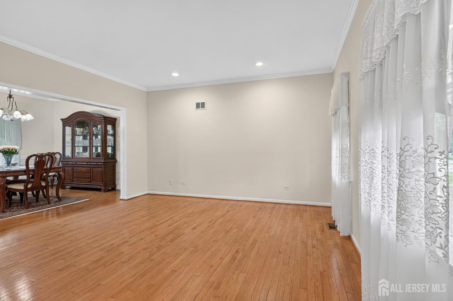 38 Plains Gap Road North Brunswick, NJ 08902 - Photo 18 of 43