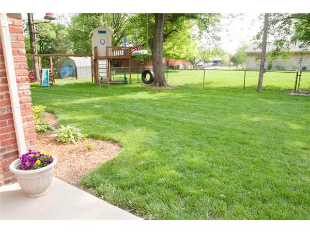 849 Reda Road Indianapolis, IN 46227 - Photo 18 of 19 Gallery Image 18