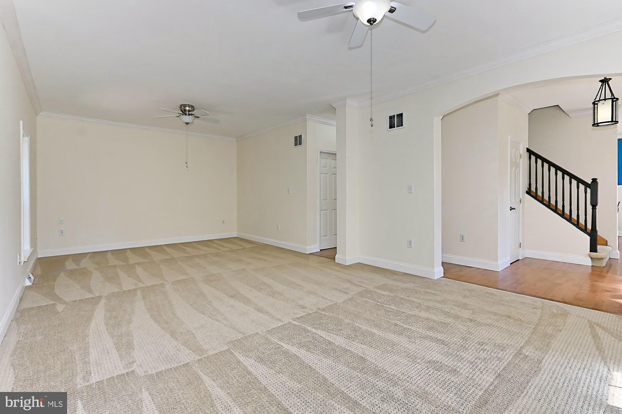 38834 Lime Kiln Road Leesburg, VA 20175 - Photo 12 of 57 Living Room