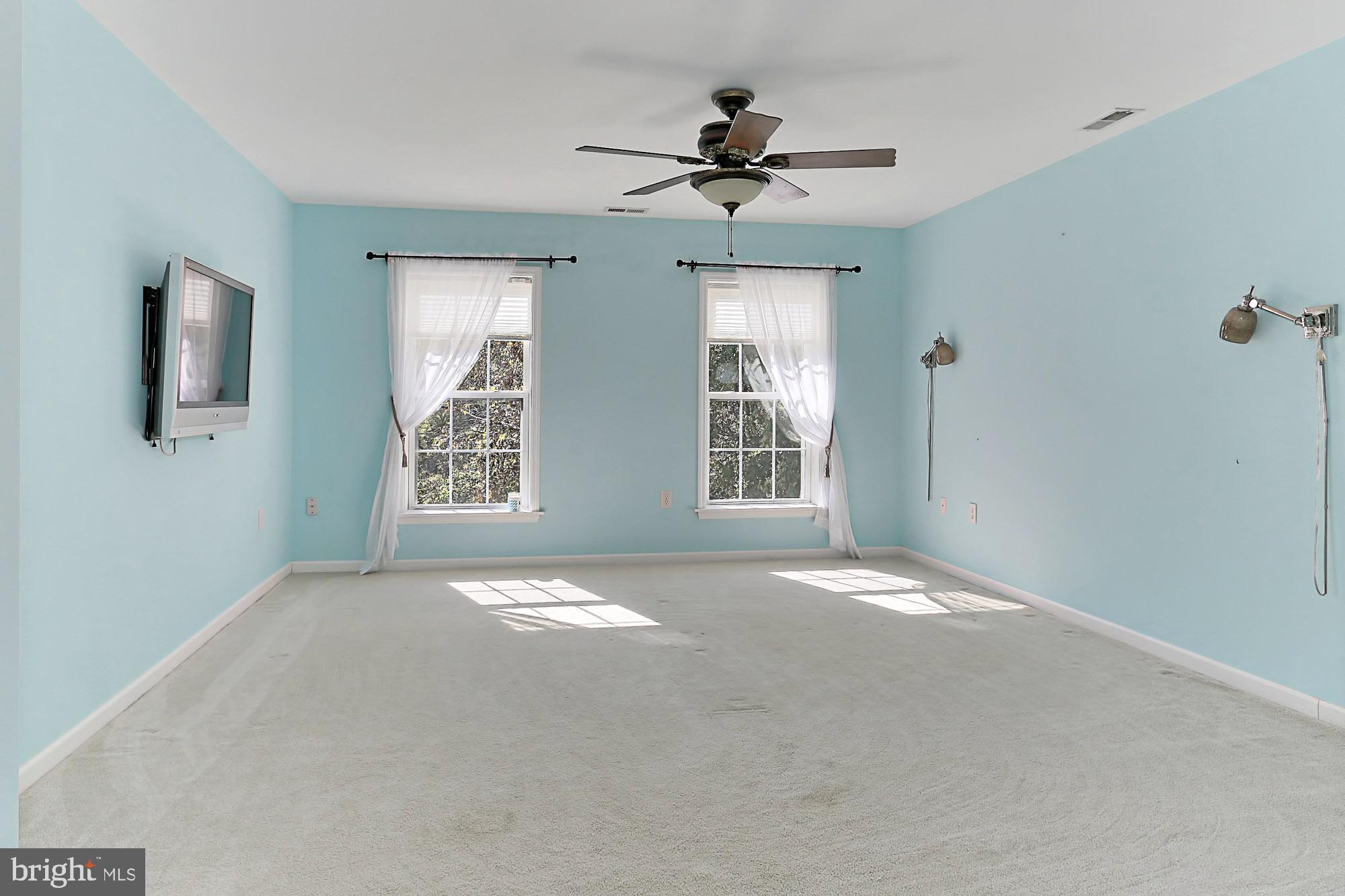 38834 Lime Kiln Road Leesburg, VA 20175 - Photo 27 of 57 Master Bedroom