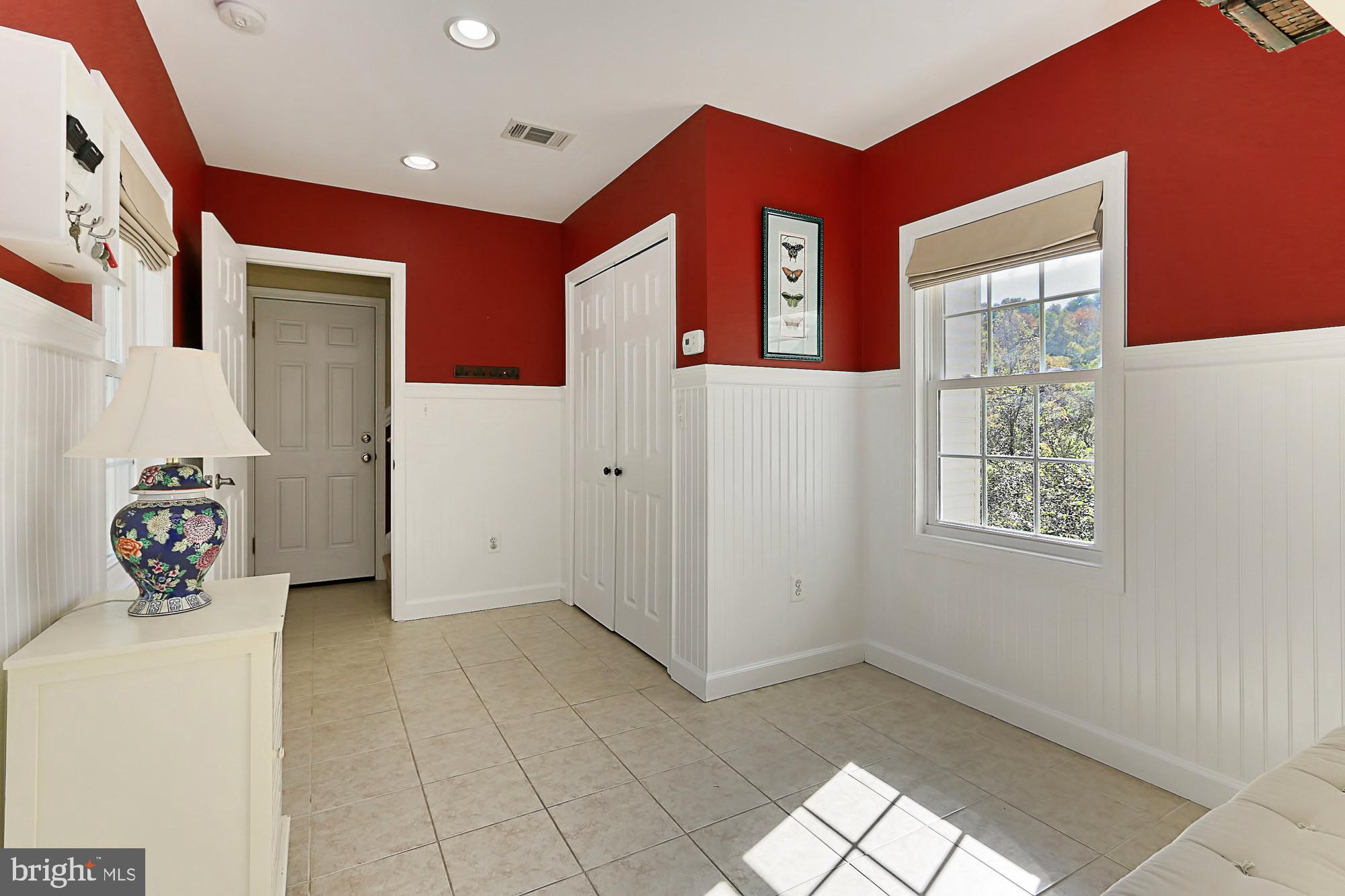 38834 Lime Kiln Road Leesburg, VA 20175 - Photo 36 of 57 Mudroom
