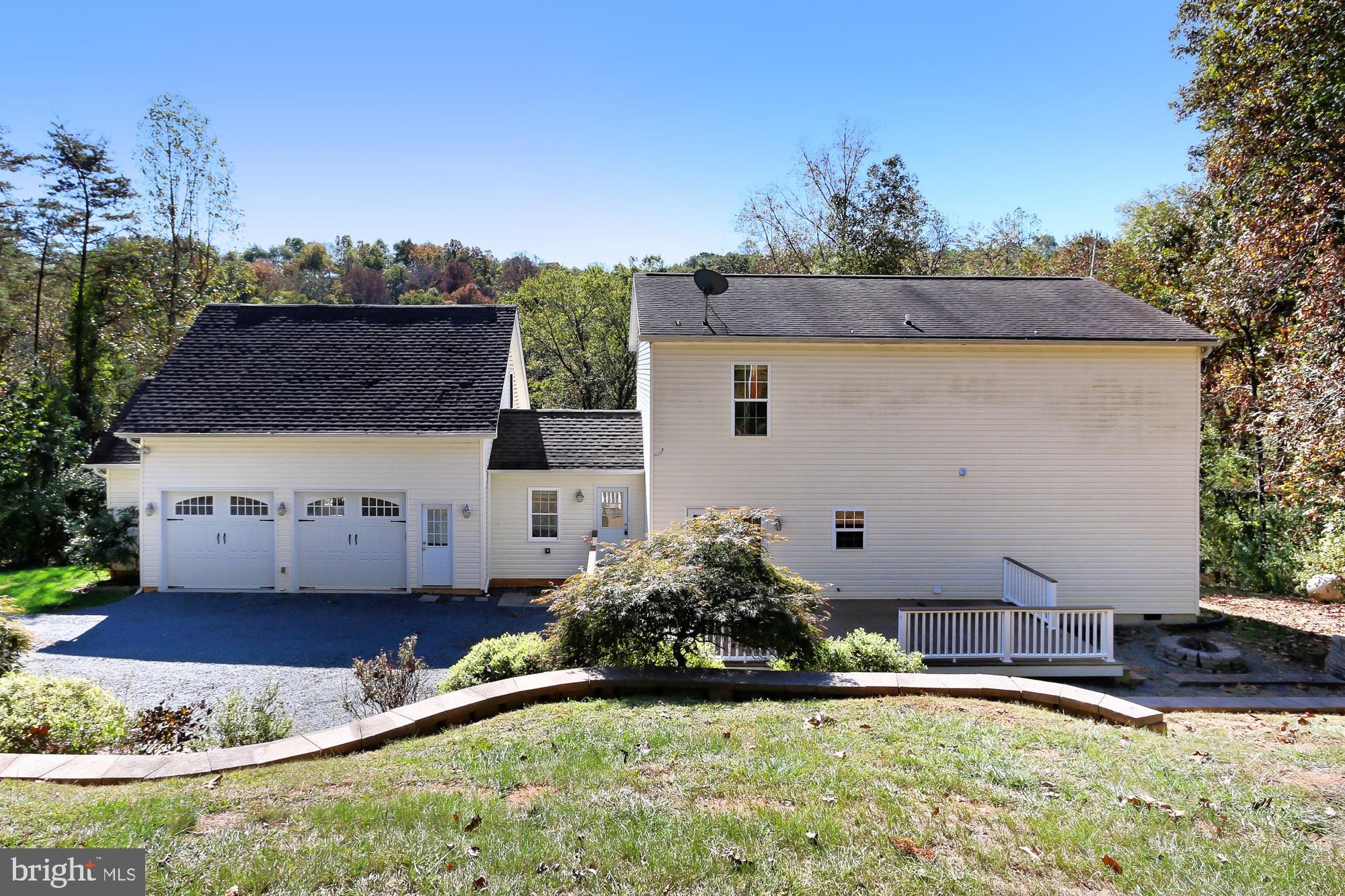 38834 Lime Kiln Road Leesburg, VA 20175 - Photo 47 of 57 Rear