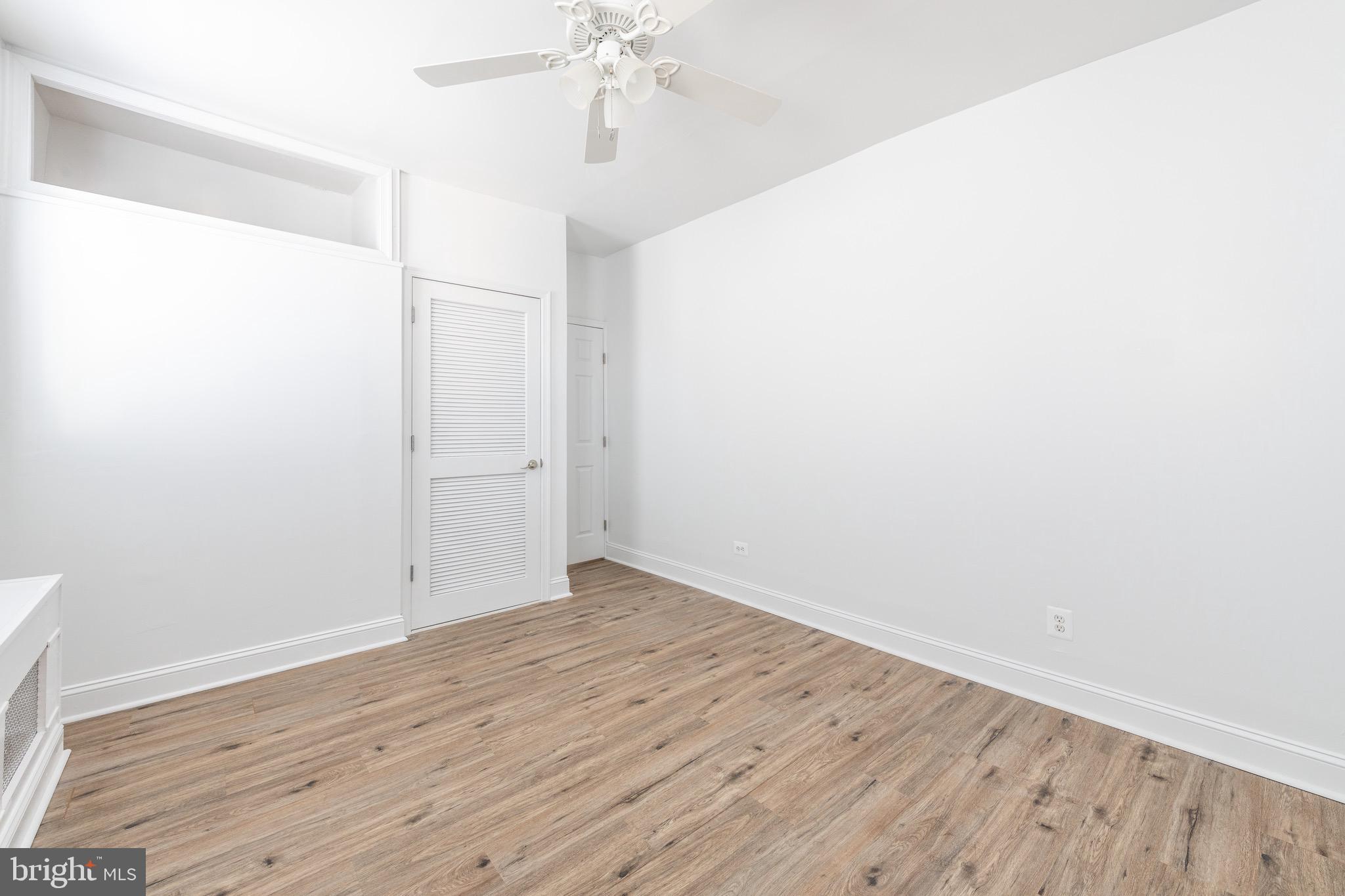 1037 Snyder Avenue Philadelphia, PA 19148 - Photo 15 of 25