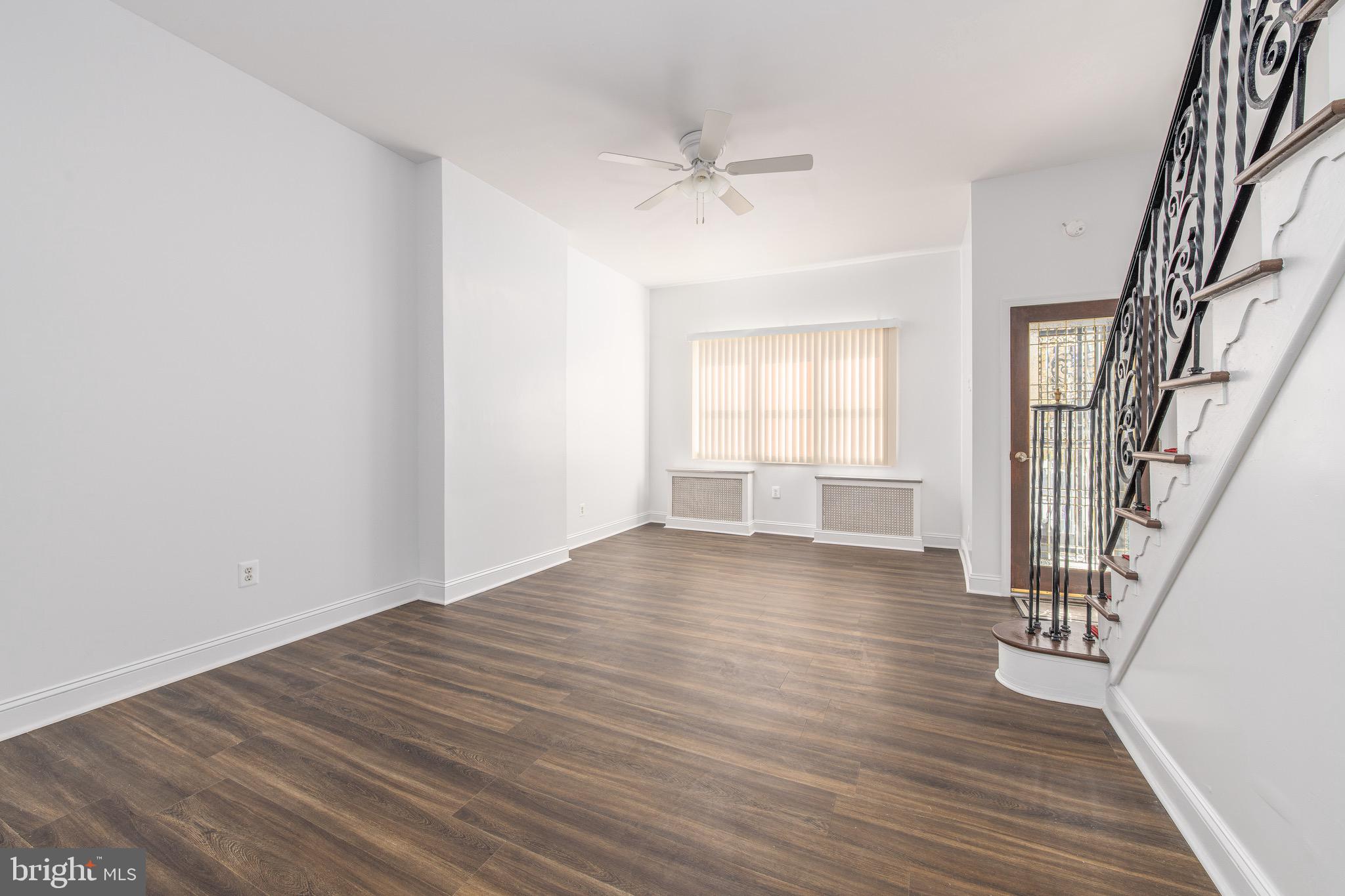 1037 Snyder Avenue Philadelphia, PA 19148 - Photo 5 of 25